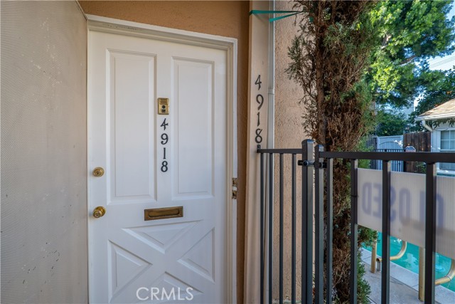 Detail Gallery Image 18 of 38 For 4918 Cahuenga, North Hollywood,  CA 91601 - – Beds | – Baths