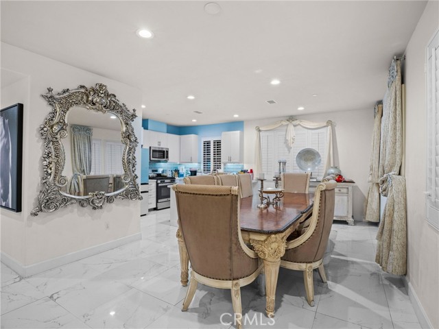 Detail Gallery Image 25 of 29 For 9881 Alburtis, Santa Fe Springs,  CA 90670 - 4 Beds | 4 Baths