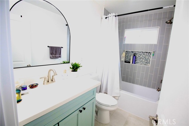 Detail Gallery Image 23 of 41 For 3305 W Thornton Ave, Anaheim,  CA 92804 - 3 Beds | 2 Baths