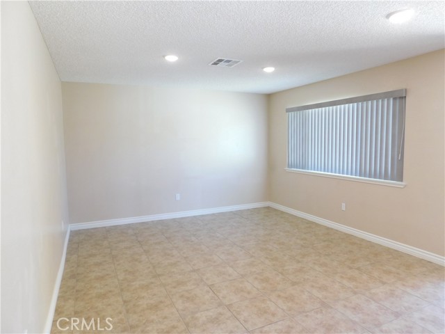 Detail Gallery Image 4 of 21 For 5415 Cahuilla, Twentynine Palms,  CA 92277 - 2 Beds | 1 Baths