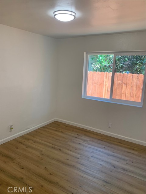 1255 Velasco, Los Angeles CA: https://media.crmls.org/medias/4ff66ca5-246d-4ad5-b3ad-4d729075ea1e.jpg