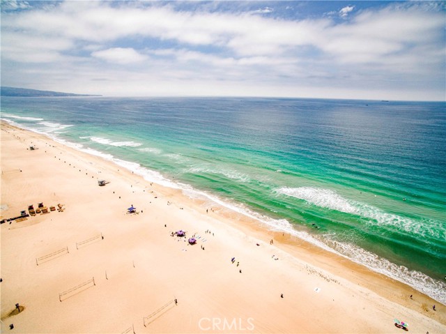 204 38th Street, Manhattan Beach, California 90266, 3 Bedrooms Bedrooms, ,2 BathroomsBathrooms,Residential,Sold,38th,SB22186761