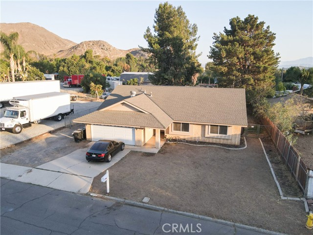 Image 2 for 6730 Kerry Ln, Jurupa Valley, CA 92509