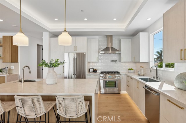 2019 Huntington Lane, B photo 11