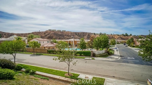 Detail Gallery Image 42 of 43 For 28211 Lorita Ln, Saugus,  CA 91350 - 5 Beds | 2/1 Baths