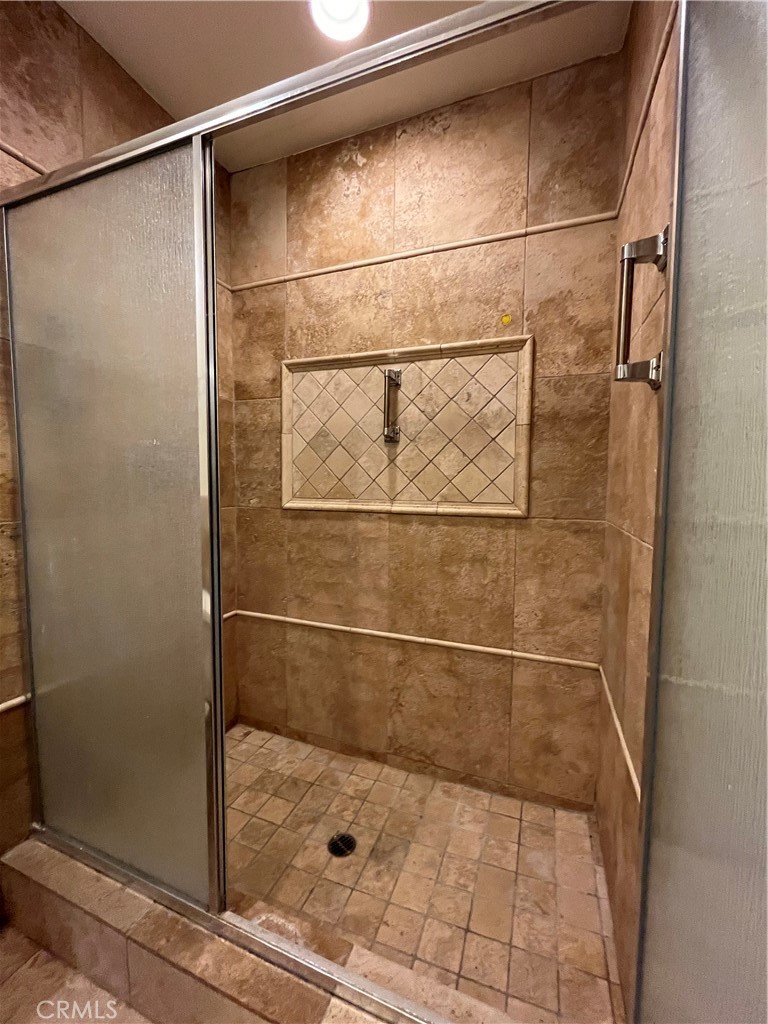 https://media.crmls.org/medias/4ff94313-54a6-4d38-96f5-21aedc643c90.jpg?preset=X-Large