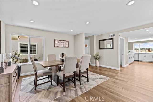 Detail Gallery Image 19 of 48 For 22632 Reinosa, Mission Viejo,  CA 92691 - 4 Beds | 2/1 Baths