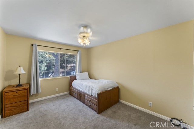 Detail Gallery Image 19 of 37 For 2411 Glacier Dr, –,  CA 93225 - 4 Beds | 3 Baths