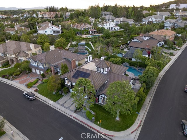6037 Little Oak Lane, Woodland Hills CA: https://media.crmls.org/medias/4ffa6a6f-c3db-463a-a289-b73a2d4ee310.jpg