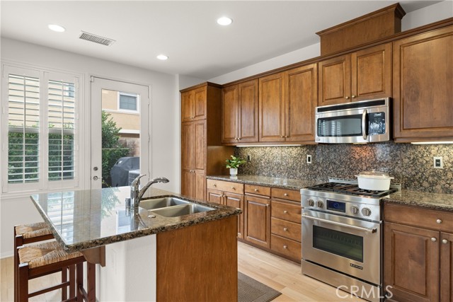 Detail Gallery Image 11 of 36 For 4028 Villa Modena, Yorba Linda,  CA 92886 - 3 Beds | 2/1 Baths