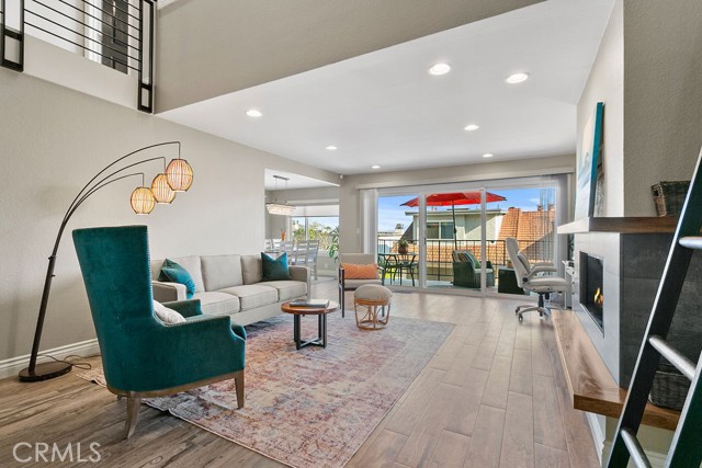 Detail Gallery Image 9 of 39 For 33672 Blue Lantern St #6,  Dana Point,  CA 92629 - 2 Beds | 2 Baths