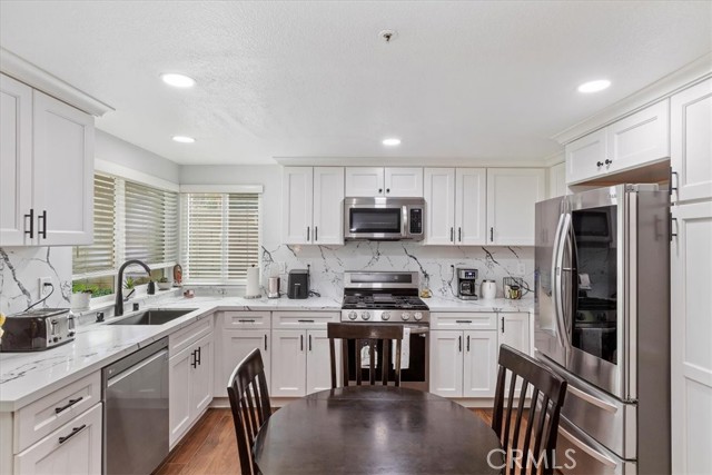 Detail Gallery Image 18 of 41 For 11331 Sarah Ct, Fontana,  CA 92337 - 4 Beds | 2/1 Baths