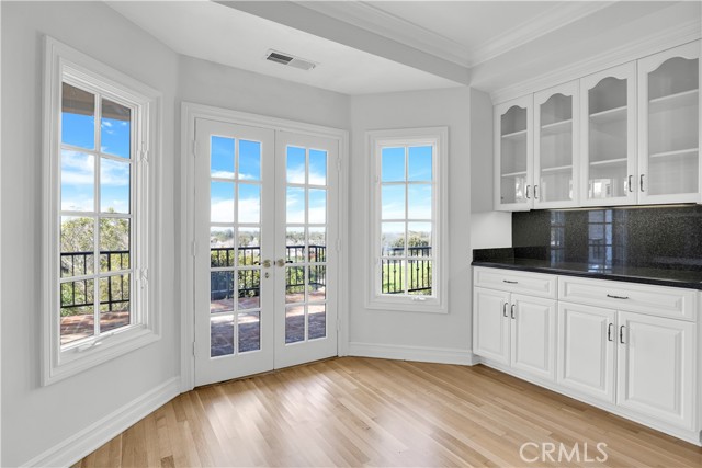 Detail Gallery Image 17 of 50 For 7 Belmont, Newport Beach,  CA 92660 - 4 Beds | 4/1 Baths