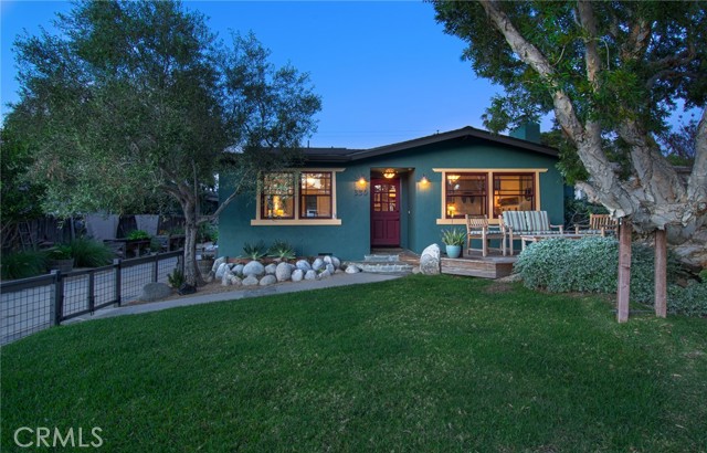 Detail Gallery Image 2 of 41 For 330 Colleen Pl, Costa Mesa,  CA 92627 - 4 Beds | 3 Baths