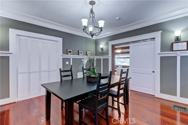 Detail Gallery Image 11 of 73 For 223 N. St. Andrews, Los Angeles,  CA 90004 - 7 Beds | 6/1 Baths