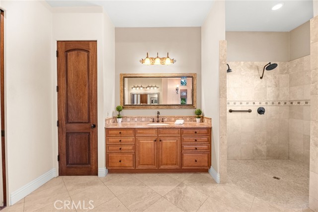 37654 Calle De Lobo, Murrieta CA: https://media.crmls.org/medias/4ffcbd23-0632-45b1-955d-a581ac964463.jpg