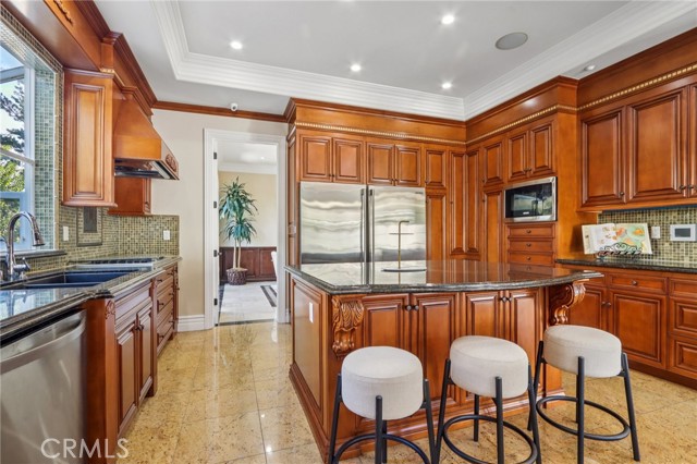 Detail Gallery Image 20 of 68 For 1117 Encanto Dr, Arcadia,  CA 91007 - 6 Beds | 6/1 Baths