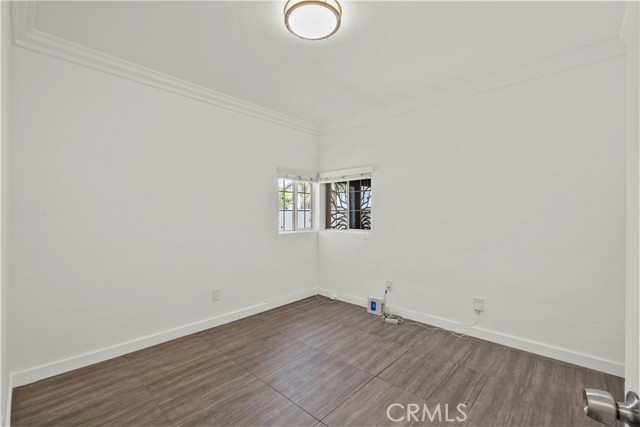 4919 Dunsmore Avenue, La Crescenta CA: https://media.crmls.org/medias/4ffe2cc2-d648-479a-8d1f-a403594363a8.jpg