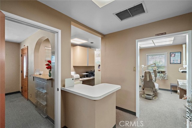 Image 13 of 25 For 700 Brea Boulevard