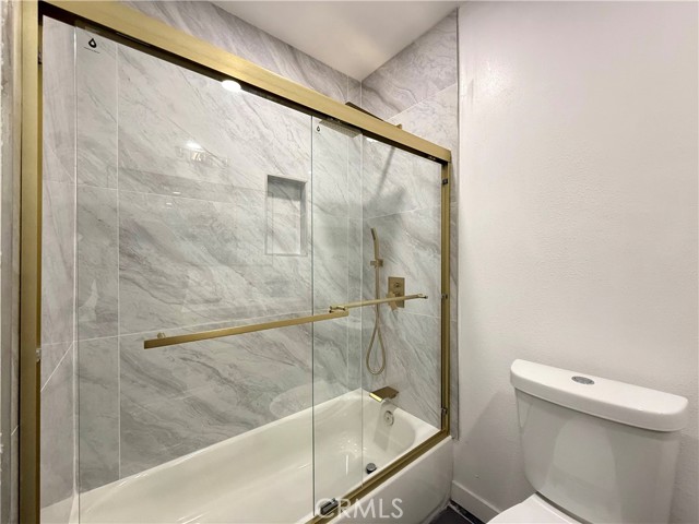 Detail Gallery Image 35 of 42 For 1327 W 97th Street, Los Angeles,  CA 90044 - 3 Beds | 2 Baths