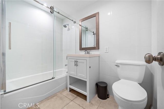 Detail Gallery Image 29 of 33 For 969 Hilgard Ave #1006,  Los Angeles,  CA 90024 - 1 Beds | 1 Baths