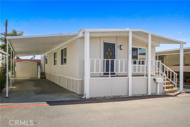 Detail Gallery Image 1 of 10 For 23701 S Western Ave #7,  Torrance,  CA 90501 - 3 Beds | 2 Baths