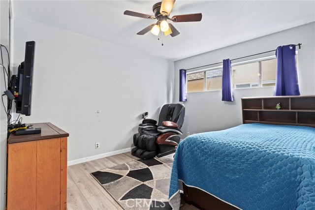 Detail Gallery Image 13 of 25 For 15503 Benfield Ave, Norwalk,  CA 90650 - 4 Beds | 2 Baths