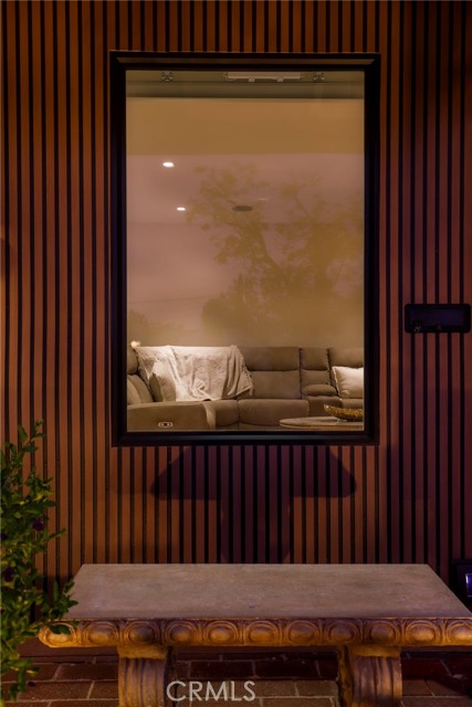 Detail Gallery Image 5 of 40 For 2185 Paloma, Pasadena,  CA 91104 - 3 Beds | 3 Baths