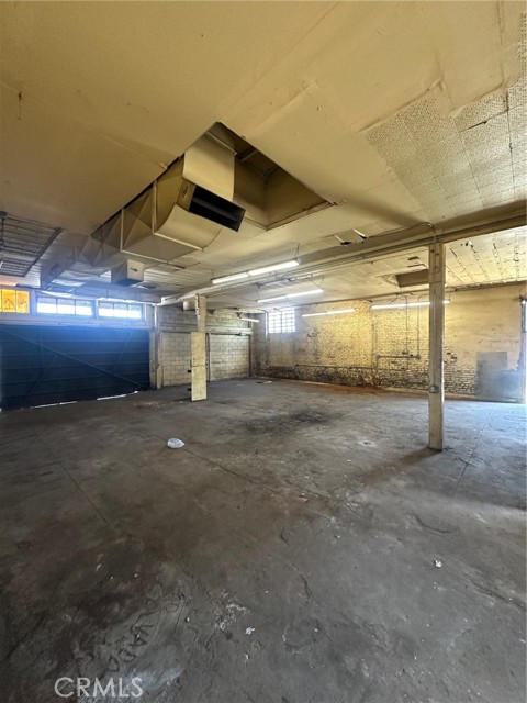 1200 W Slauson Avenue, Los Angeles, California 90044, ,Commercial Sale,For Sale,1200 W Slauson Avenue,CRSB24096848