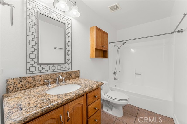 Detail Gallery Image 19 of 39 For 12310 Kellogg Ave, Chino,  CA 91710 - 4 Beds | 2 Baths