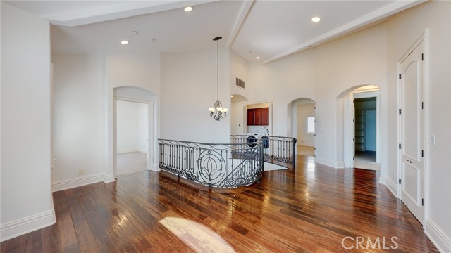 Detail Gallery Image 39 of 75 For 1102 Slauson Ln, Redondo Beach,  CA 90278 - 5 Beds | 4 Baths