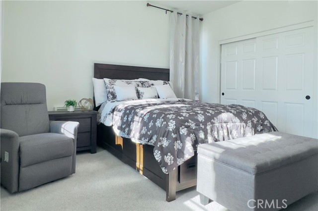 45617 6th E Street, Lancaster CA: https://media.crmls.org/medias/5002a4cd-e4f3-4b1d-83f4-07871c3cb6cd.jpg