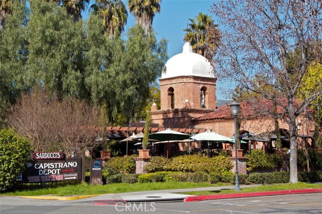 31032 Via Estenaga, San Juan Capistrano CA: https://media.crmls.org/medias/5004db85-2467-450a-abd1-406c8925999a.jpg