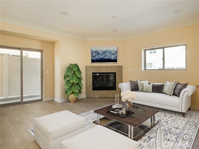 4952 W 112th Street #2, Inglewood, CA, 90304 4952 W 112th Street #2, Inglewood, CA, 90304