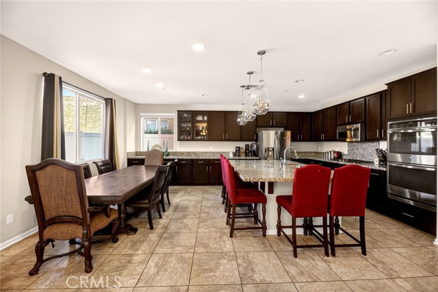 Detail Gallery Image 13 of 54 For 36696 Pavic Ct, Lake Elsinore,  CA 92532 - 4 Beds | 3 Baths