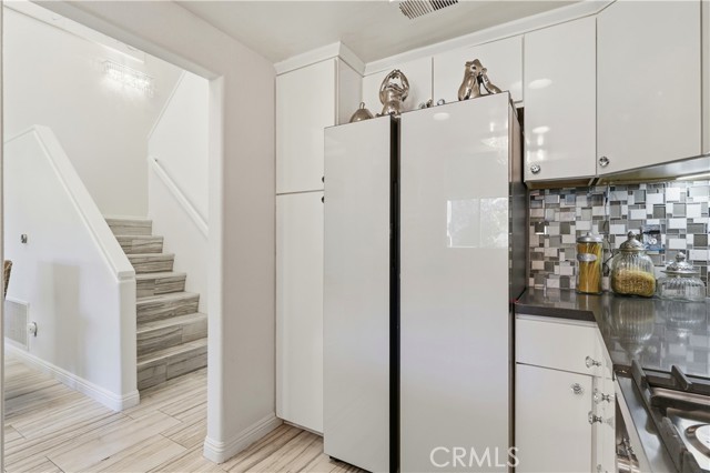 Detail Gallery Image 29 of 55 For 22350 Heritage Pass, Chatsworth,  CA 91311 - 2 Beds | 2/1 Baths