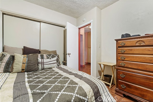 Detail Gallery Image 14 of 39 For 981 W Oliver St, San Pedro,  CA 90731 - 6 Beds | 3 Baths