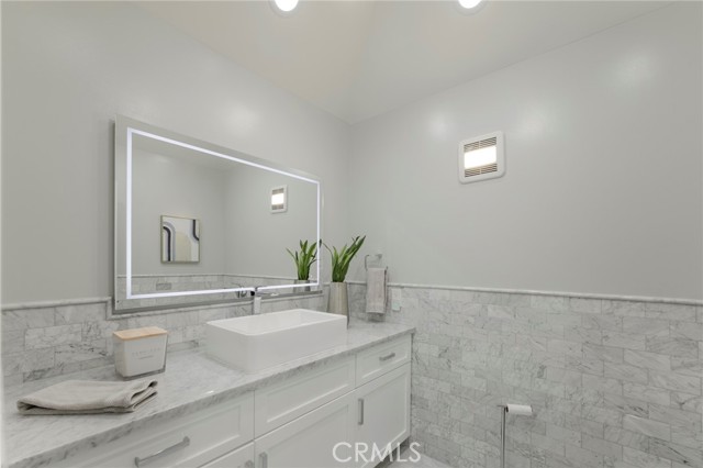 5081 Gateway Road, Rancho Cucamonga CA: https://media.crmls.org/medias/50077f73-3ff3-445a-a5cf-cda5a5a419f5.jpg