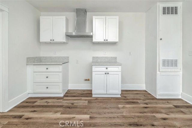 Detail Gallery Image 4 of 17 For 309 S Myrtle, Bakersfield,  CA 93304 - 3 Beds | 1 Baths