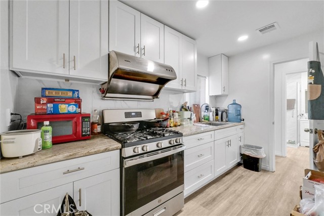 5291 Carnelian Street, Rancho Cucamonga CA: https://media.crmls.org/medias/5007b226-a416-47d7-8f79-1885740d3f17.jpg