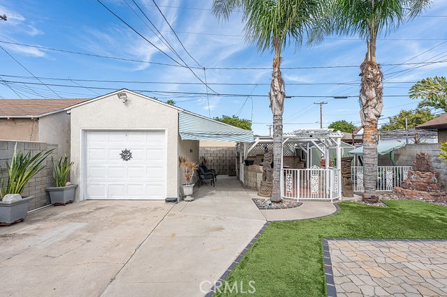 Detail Gallery Image 18 of 32 For 6503 Ferguson, Los Angeles,  CA 90022 - 2 Beds | 1 Baths