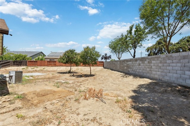 Detail Gallery Image 30 of 33 For 1531 Dome Ave, Madera,  CA 93638 - 4 Beds | 2 Baths