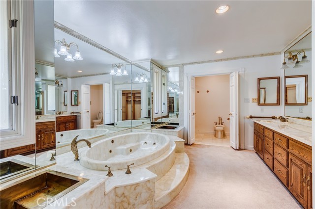 2945 Steeplechase Lane, Diamond Bar CA: https://media.crmls.org/medias/500a5c5b-520e-4e01-90e1-83c099f8752d.jpg