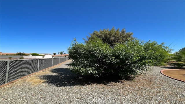 Detail Gallery Image 6 of 7 For 26558 Chambers Ave, Menifee,  CA 92586 - 2 Beds | 2 Baths