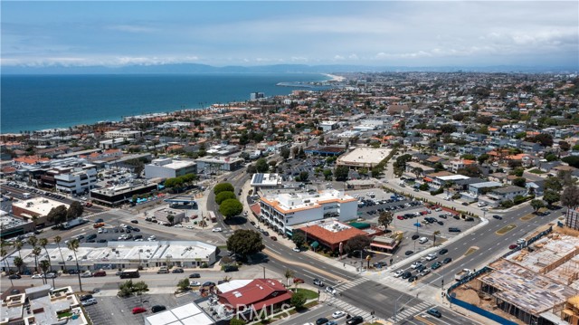 2405 Vail Avenue, Redondo Beach, California 90278, 3 Bedrooms Bedrooms, ,2 BathroomsBathrooms,Residential,Sold,Vail,DW23132215