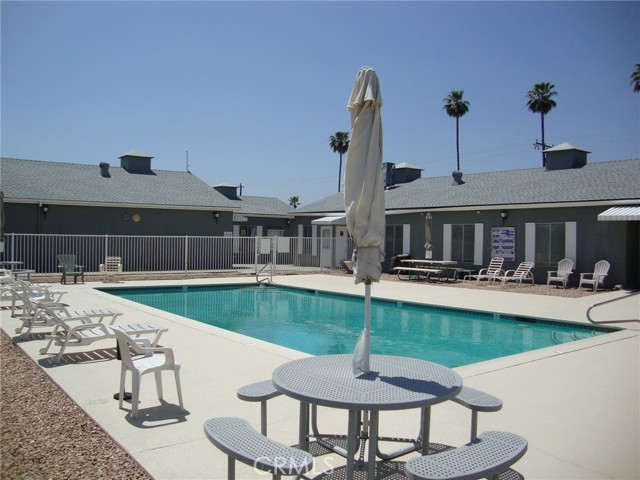 Detail Gallery Image 9 of 9 For 975 California St #5,  Calimesa,  CA 92320 - 2 Beds | 2 Baths
