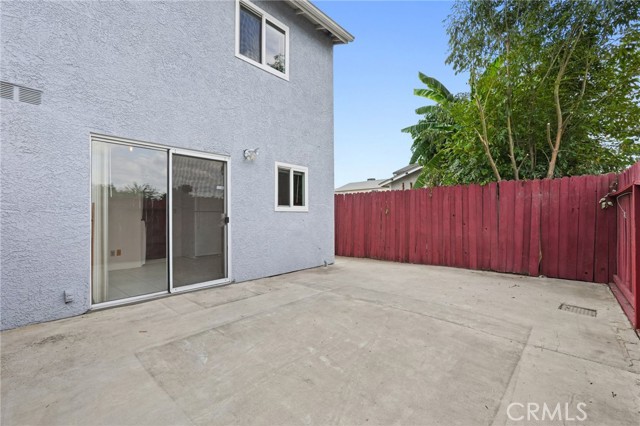 Detail Gallery Image 22 of 26 For 16015 Olympiad Ln #B,  Lake Balboa,  CA 91406 - 2 Beds | 1/1 Baths
