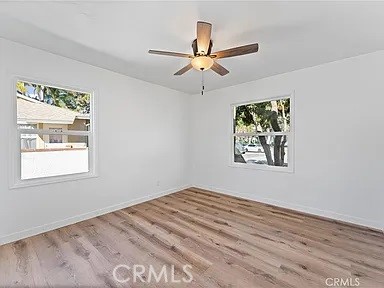 https://media.crmls.org/medias/500e1977-e541-487d-af58-885b986e2762.jpg?preset=X-Large