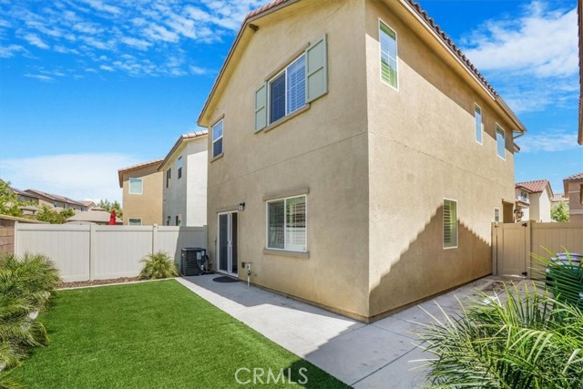 Detail Gallery Image 11 of 34 For 27384 Red Rock Rd, Moreno Valley,  CA 92555 - 3 Beds | 2/1 Baths