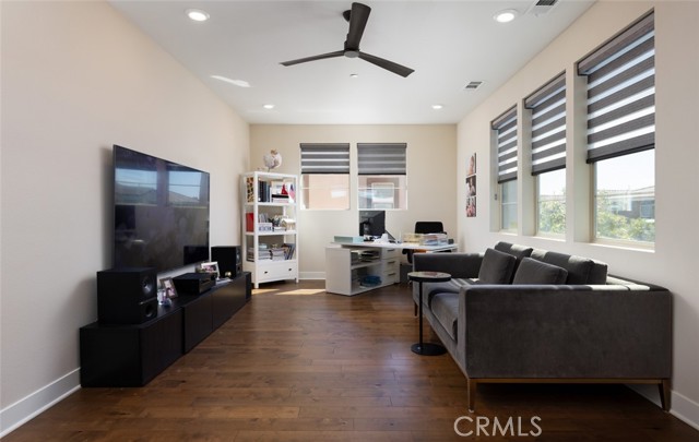 Detail Gallery Image 41 of 62 For 93 Turnstone, Irvine,  CA 92618 - 4 Beds | 4/1 Baths